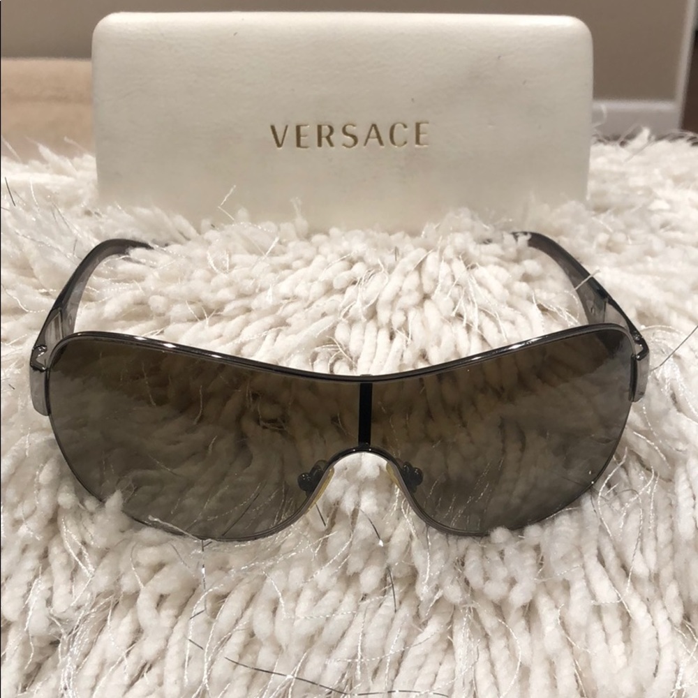 Men’s Versace Sunglasses